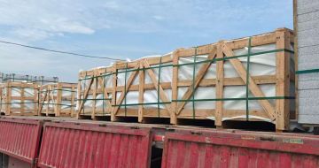 鸡西 芝麻白花岗岩地铺石出口专车-泰国游