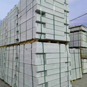 鸡西 芝麻白花岗岩路沿石，路缘石，路肩石，道牙，立缘石，马路牙子，街沿石，侧石等