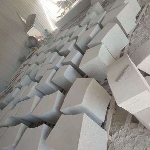 鸡西 白麻花岗岩异形坐凳