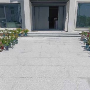 鸡西 芝麻白花岗岩地铺石地面铺装