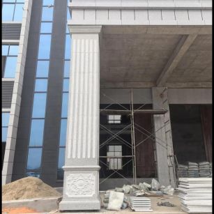 鸡西 芝麻白光面花岗岩门楼大柱（罗马柱）配雕花底座