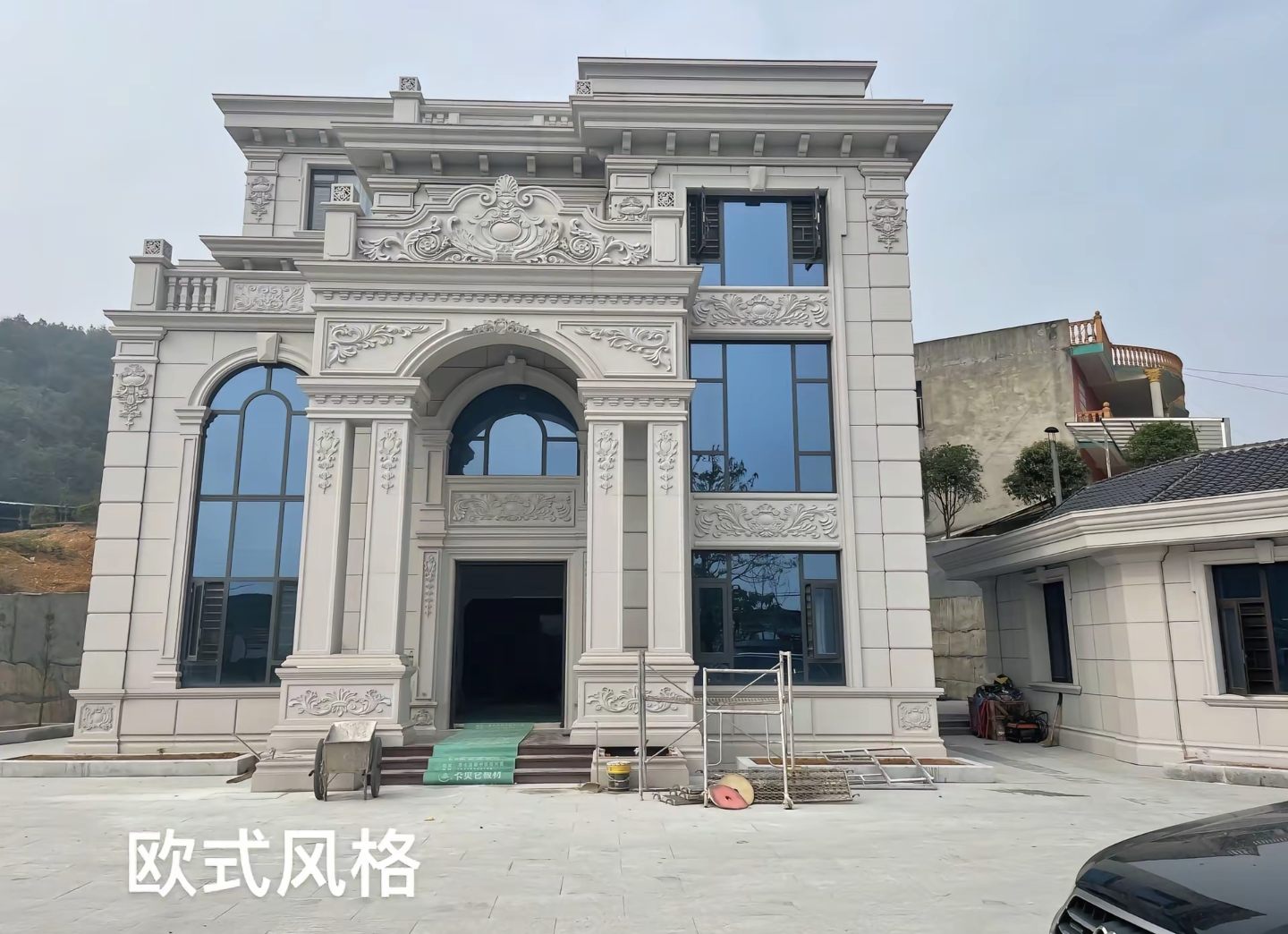 鸡西 白麻花岗岩别墅外墙干挂