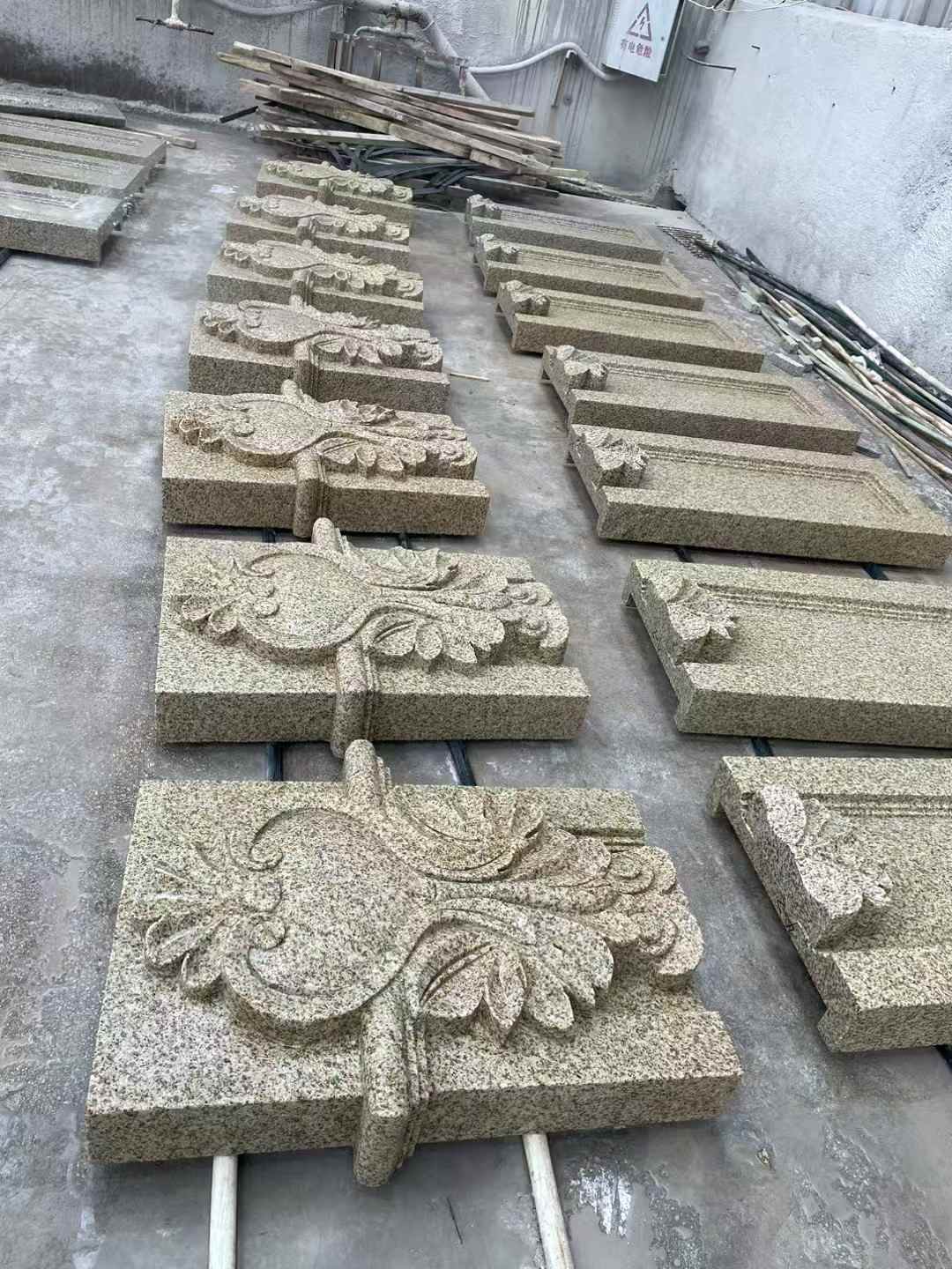 鸡西 黄金麻花岗岩别墅外墙雕刻板