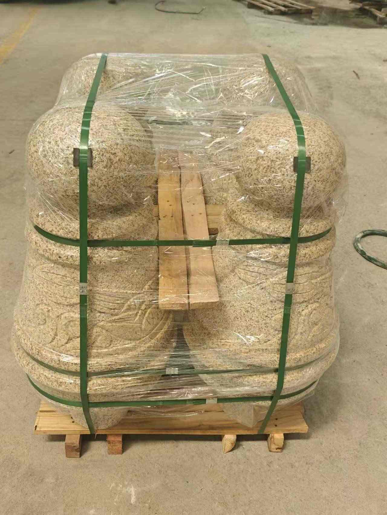 鸡西 黄金麻异形定制雕花——棒棒糖挡车柱