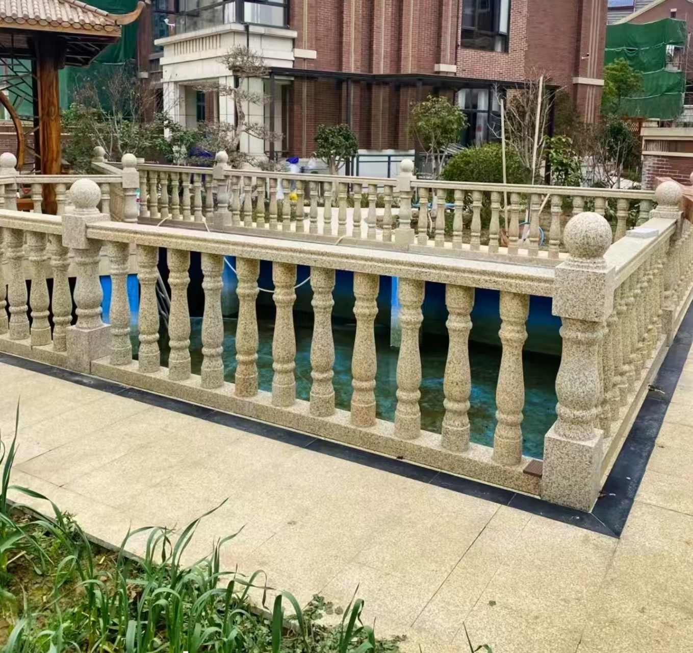 鸡西黄金麻花岗岩石材栏杆，扶手，将军柱，花瓶柱