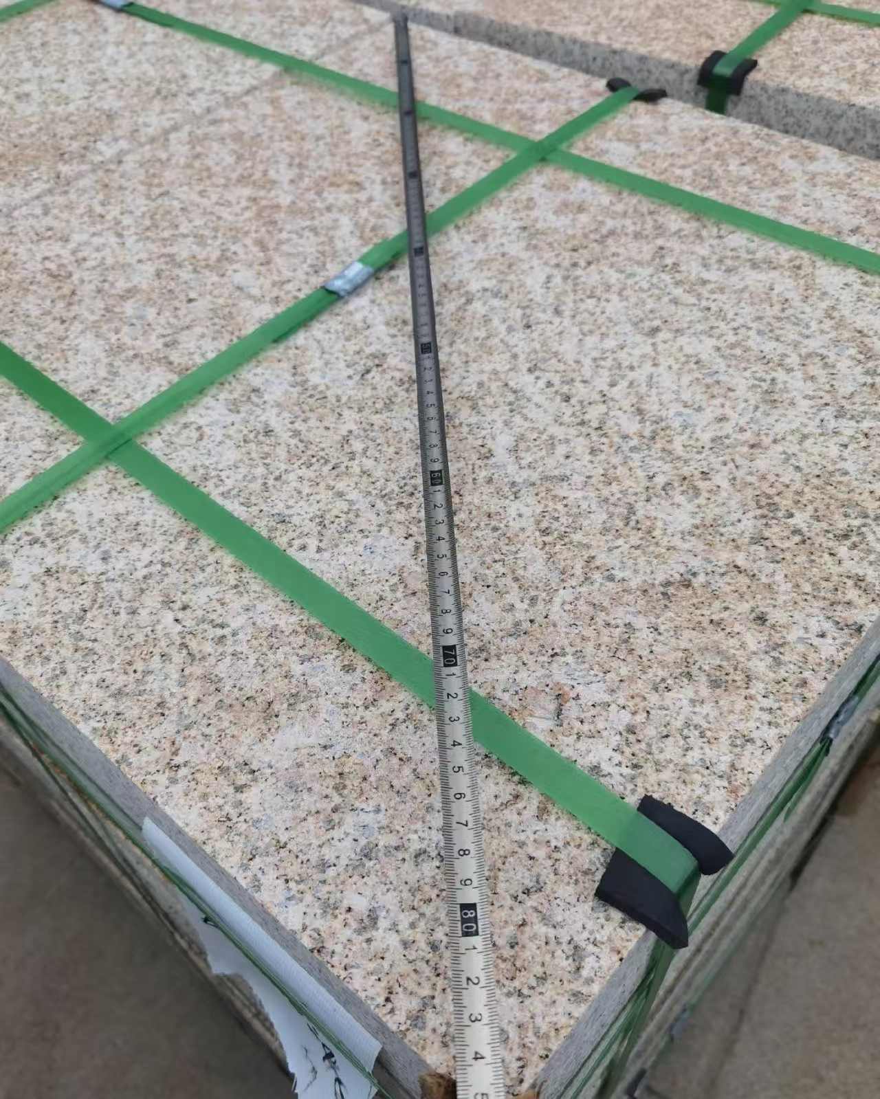 鸡西 黄金麻火烧面地铺石